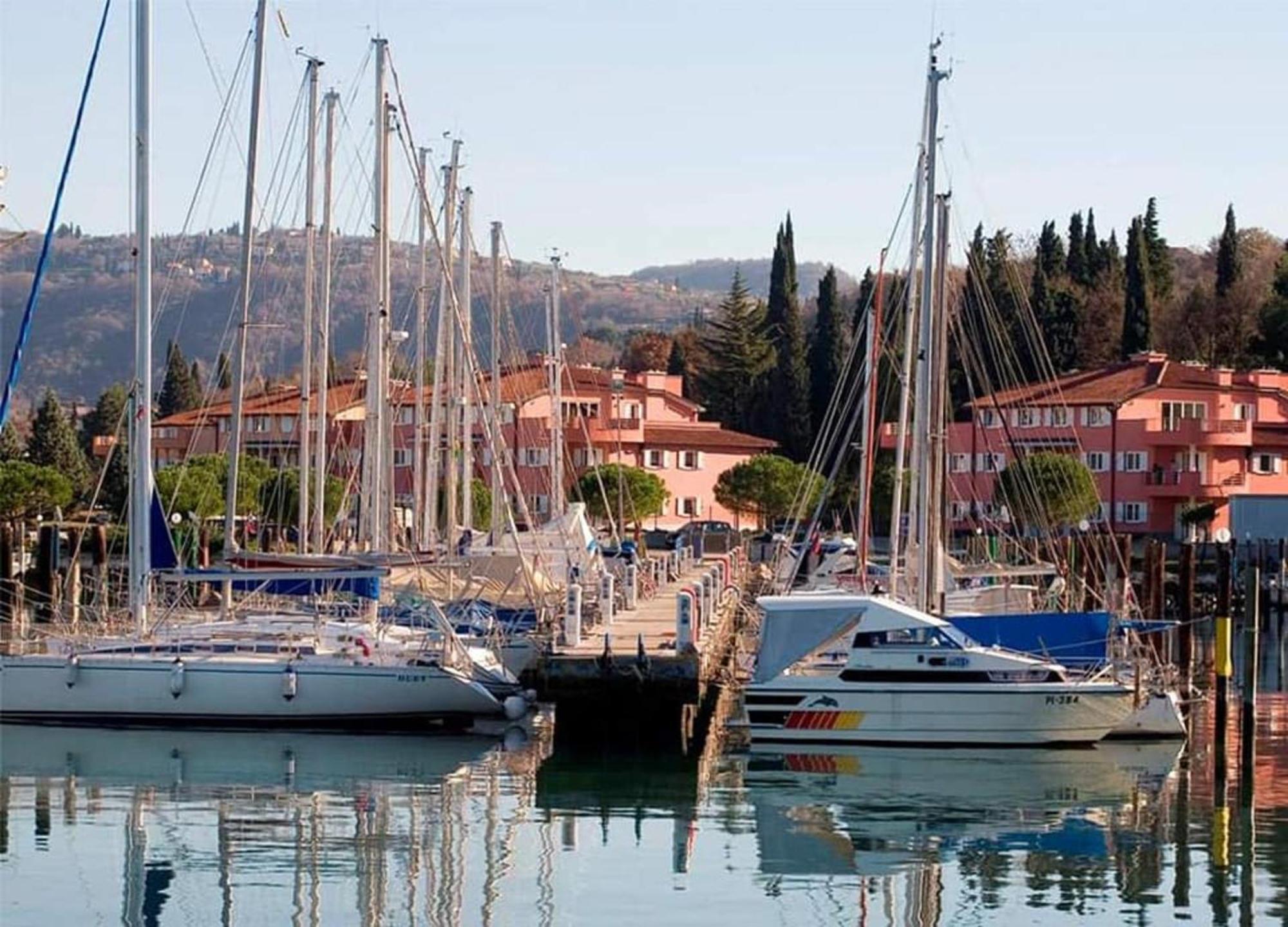 Apartment Residence Marina Portoroz Lebic 411 Bagian luar foto
